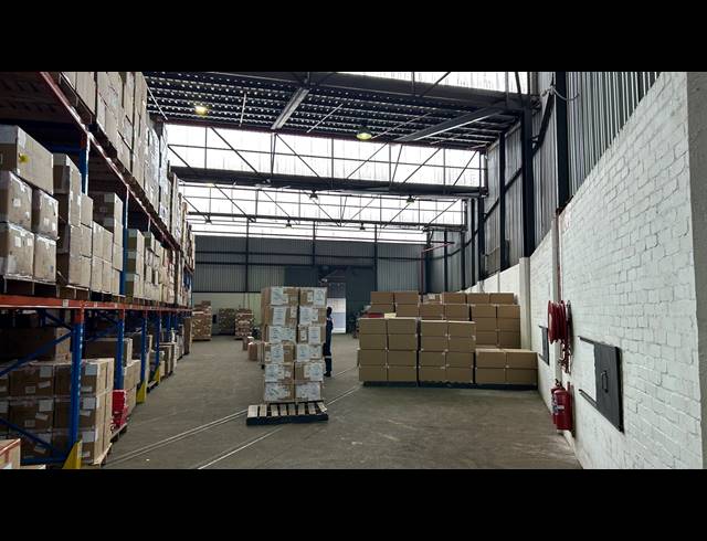 5,552M² WAREHOUSE TO LET IN EPPING INDUSTRIAL